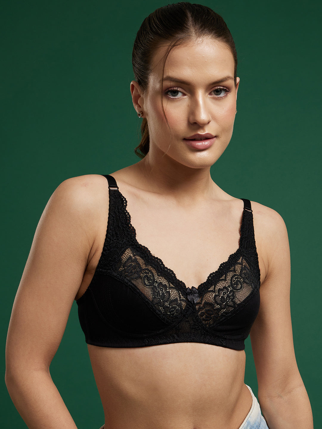 LACE NON WIRED NON PADDED EVERYDAY FASHION BRA (BLACK)