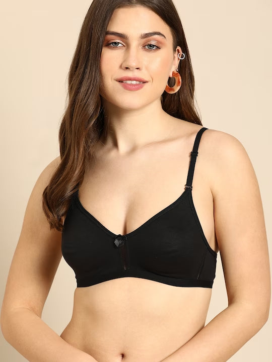 Black Solid Non-Wired Non Padded Everyday Bra